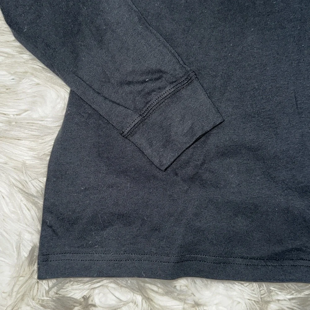 Stylish Nike Long-Sleeve Tee